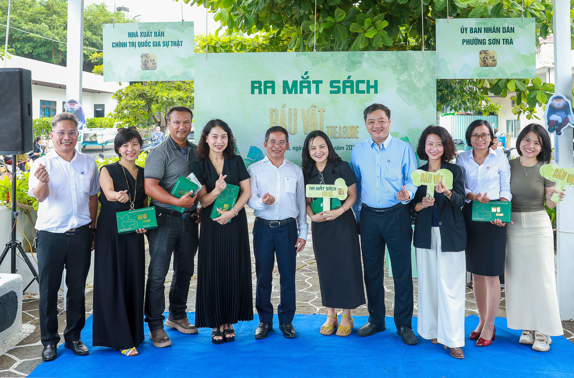 Ra mắt sách ảnh “Báu vật – Treasure” về bán đảo Sơn Trà - Đà Nẵng